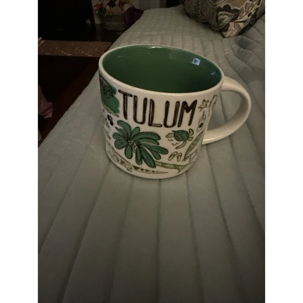 Starbucks Tulum 